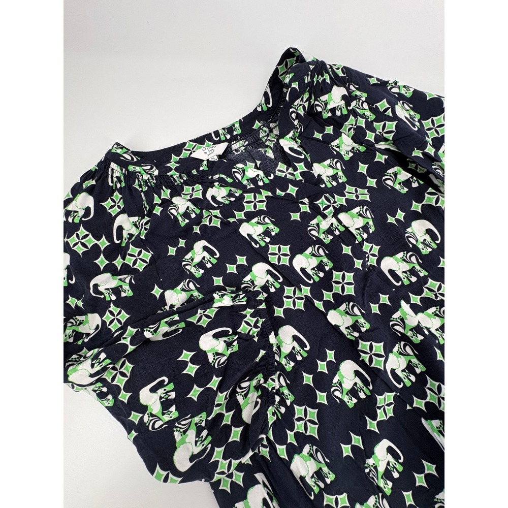 Crown & Ivy Petite Women's Navy Elephant Print 3/4 Sleeve V-Neck Blouse PL
